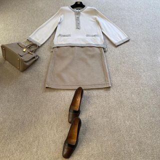 マックスマーラ(Max Mara)のマックスマーラの上質でとてもお洒落な一枚仕立てのスカート(ひざ丈スカート)