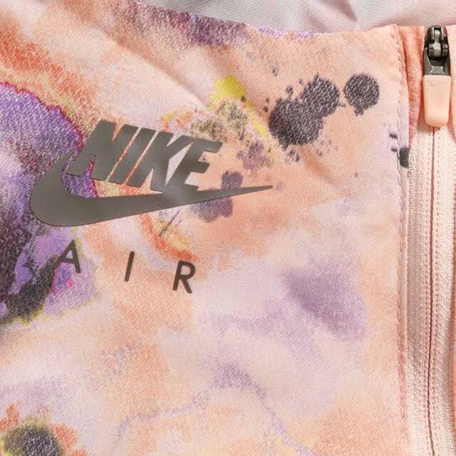 NIKE(ナイキ)の《新品》NIKE AIR ナイキ エア ジャケット ランニングジャケット レディースのトップス(パーカー)の商品写真