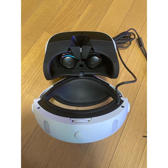 VR MEGA PACKセット（PS4用VRとソフト4本）