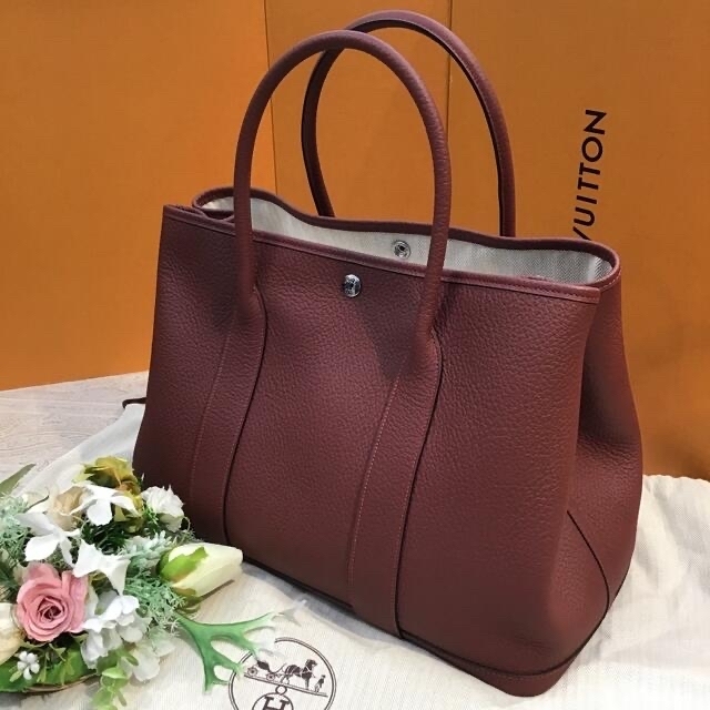 人気カラーの Hermes ボルドー 未使用！ エルメス ガーデンパーティPM