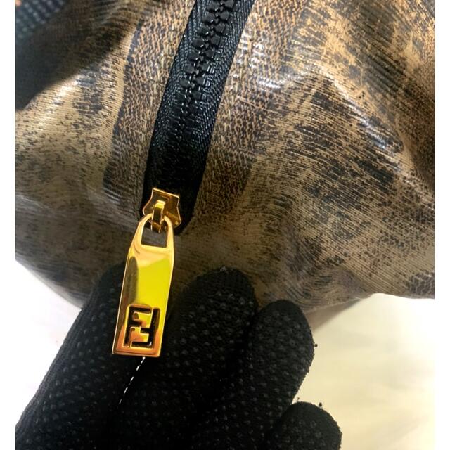 FENDI(フェンディ)のFENDI ポーチ レディースのファッション小物(ポーチ)の商品写真