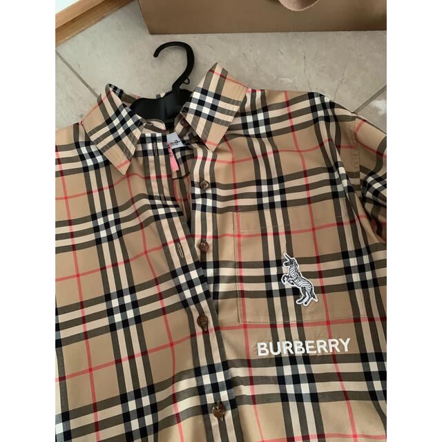 BURBERRY(バーバリー)のBurberryLondon シャツ レディースのトップス(シャツ/ブラウス(長袖/七分))の商品写真