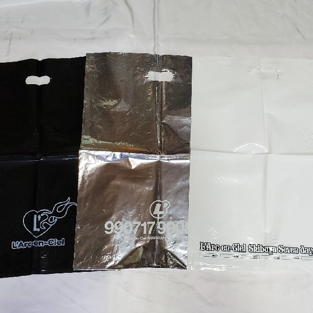 L'Arc～en～Ciel(ラルクアンシエル)のラルクアンシエル　ショッパー　袋　ビニール巾着 エンタメ/ホビーのタレントグッズ(ミュージシャン)の商品写真