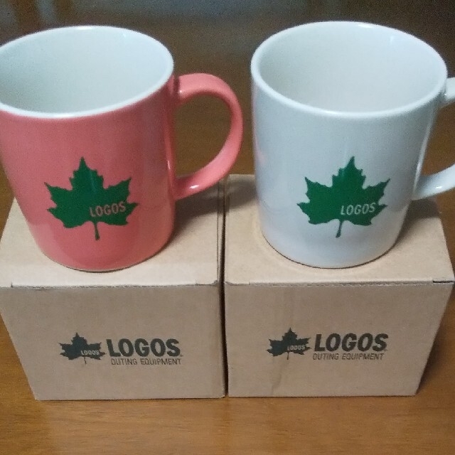 LOGOS(ロゴス)の【新品未使用】LOGOS ロゴスマグカップ 2個 インテリア/住まい/日用品のキッチン/食器(食器)の商品写真