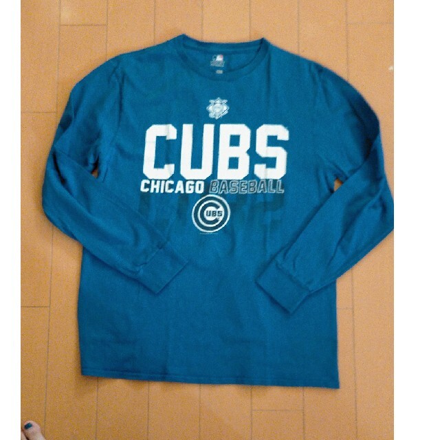 CHICAGO　CUBS ロングTシャツ　Ｌ メンズのトップス(Tシャツ/カットソー(七分/長袖))の商品写真