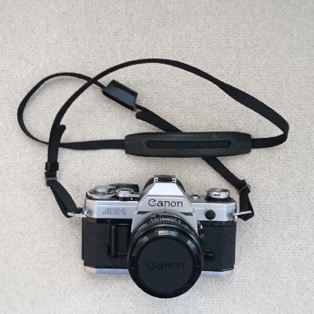 nico様専用 キャノン Canon AE-1 レンズ・ストロボ・使用説明書付 nico様専用 キャノン Canon AE-1 レンズ・ストロボ・使用説明書付