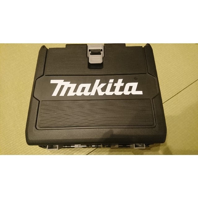 Makita - ANAマイルマキタ  インパクトドライバー  TD172DGX 赤  3台