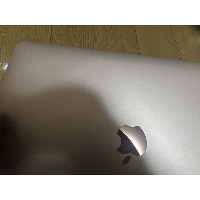 Mac (Apple)(マック)のMacBook Air M1チップ 16GBメモリー   256GB  スマホ/家電/カメラのPC/タブレット(ノートPC)の商品写真