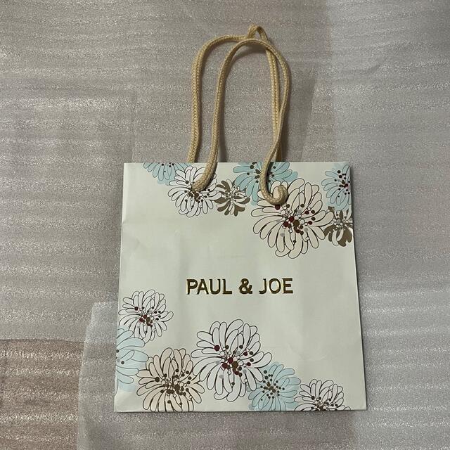 PAUL & JOE(ポールアンドジョー)のコスメブランド紙袋(ETVOS ESTEE LAUDER PAUL&JOE) レディースのバッグ(ショップ袋)の商品写真