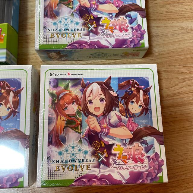 シャドウバースエボルヴ ウマ娘 3box スターターデッキ　1BOX 送料込み エンタメ/ホビーのトレーディングカード(Box/デッキ/パック)の商品写真