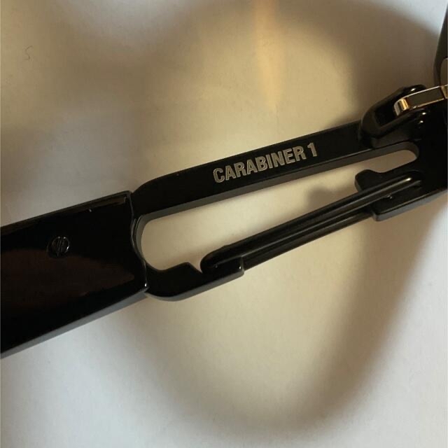 AMBUSH(アンブッシュ)のGENTLE MONSTER AMBUSH Carabiner1 01 (OR) メンズのファッション小物(サングラス/メガネ)の商品写真