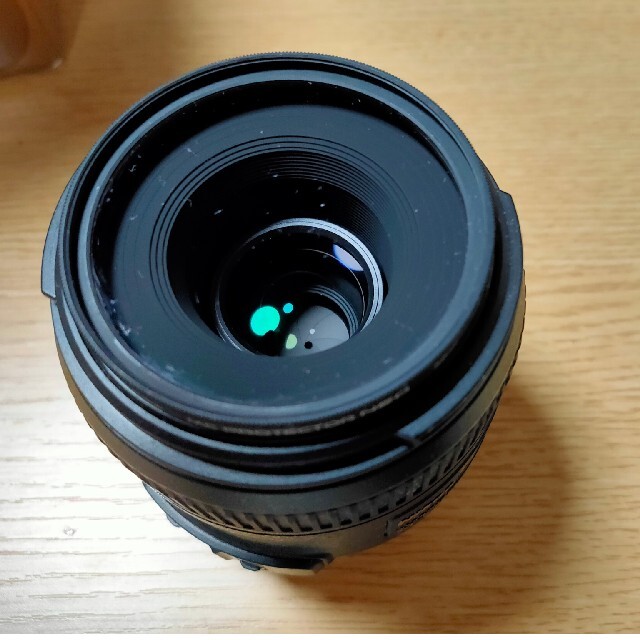 Nikon(ニコン)のAF-S DX Micro NIKKOR 40mm f/2.8G ニコンDX スマホ/家電/カメラのカメラ(レンズ(単焦点))の商品写真