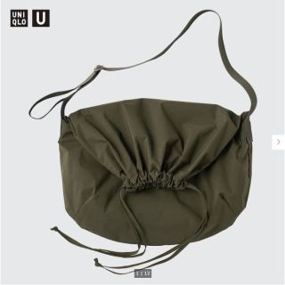 ユニクロ(UNIQLO)の新品未開封 ユニクロ U ドローストリングショルダーバッグ オリーブ(ショルダーバッグ)