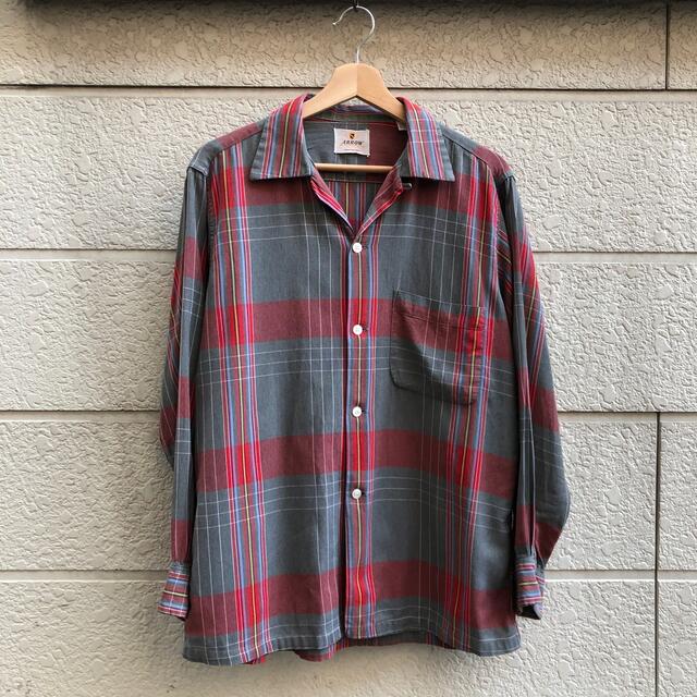 シルバー/レッド 1950s Manhattan 赤 開襟 ボックス Rayon Shirt