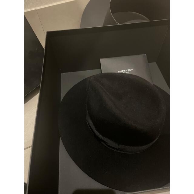 Saint Laurent(サンローラン)の新品未使用　レア　ケリング付　サンローランパリ　フェルト　登坂　ハリースタイルズ メンズの帽子(ハット)の商品写真