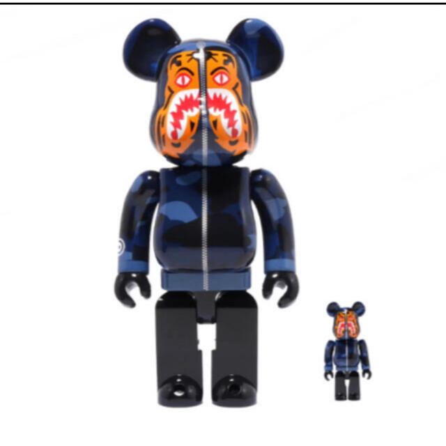 BE@RBRICK(ベアブリック)のBE@RBRICK BAPE CAMO TIGER 100% 400% BLUE エンタメ/ホビーのフィギュア(その他)の商品写真