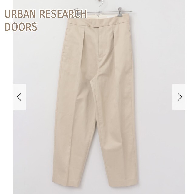 URBAN RESEARCH DOORS(アーバンリサーチドアーズ)のアーバンリサーチドアーズ  スーピマチノバックベルトトラウザー   ベージュ レディースのパンツ(カジュアルパンツ)の商品写真