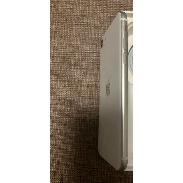 SIMフリー iPhone SE 第2世代 128GB ホワイト SIMフリー iPhone SE 第2世代 128GB ホワイト