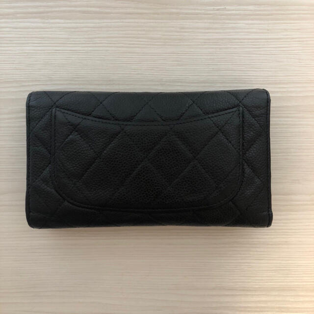CHANEL 長財布 マトラッセ キャビアスキン 長財布 三つ折り 【2022春夏