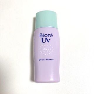 ビオレ(Biore)のビオレUVさらさらトーンアップミルク　日焼け止め　下地(化粧下地)