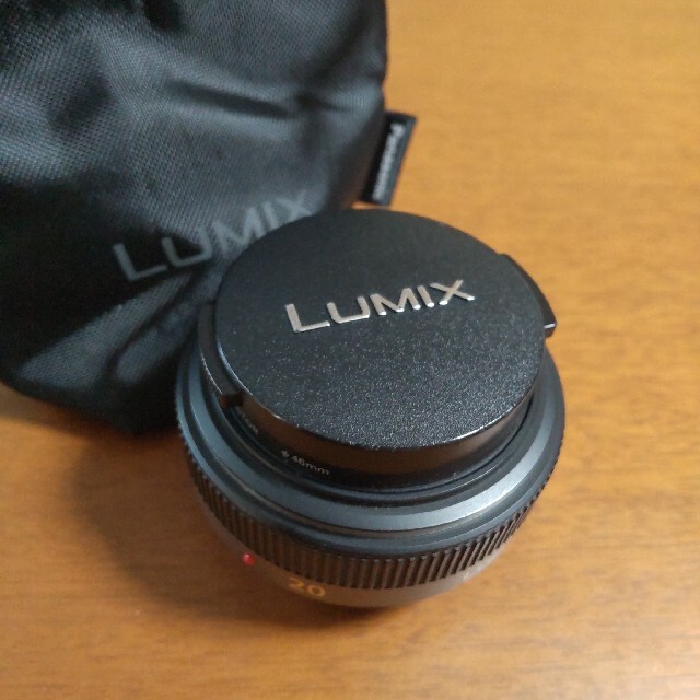 Panasonic(パナソニック)のPanasonic LUMIX G 20F1.7　キャップ・フィルタ・収納袋 スマホ/家電/カメラのカメラ(レンズ(単焦点))の商品写真