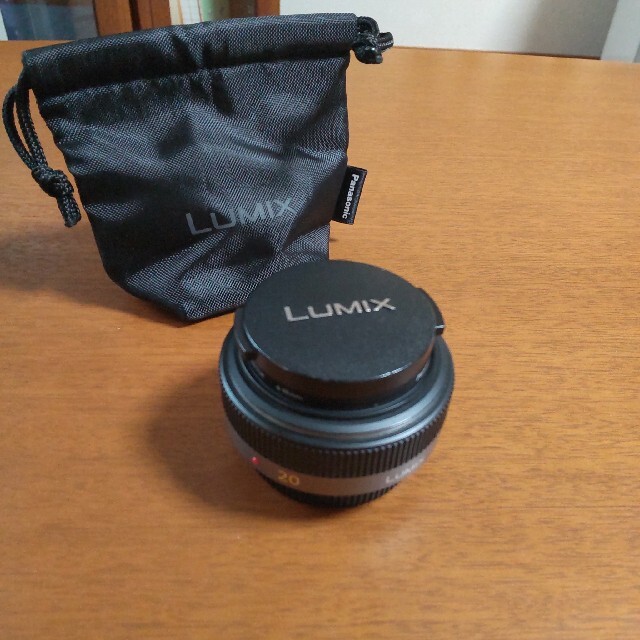 Panasonic LUMIX G 20F1.7　キャップ・フィルタ・収納袋 5