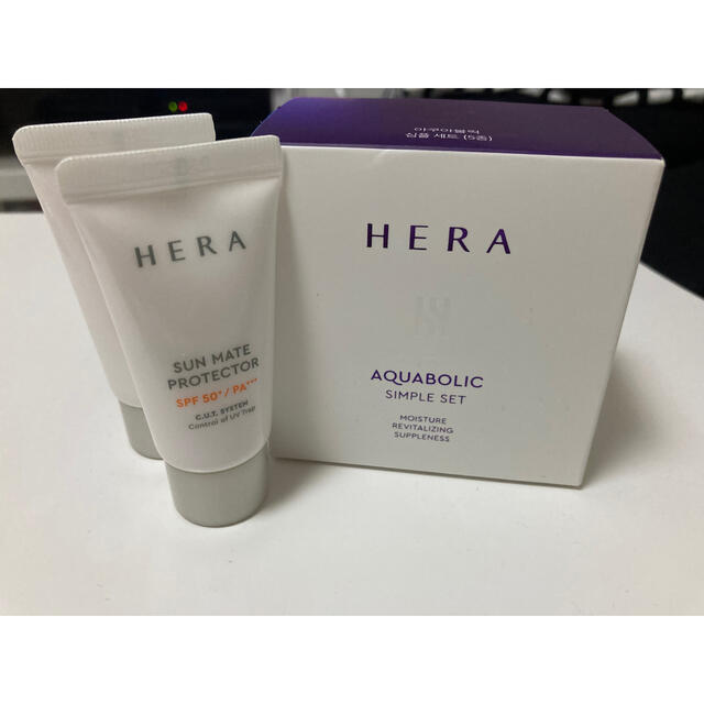 AMOREPACIFIC(アモーレパシフィック)のHERA  ベースメイクセット（ミニサンプル付き） コスメ/美容のベースメイク/化粧品(化粧下地)の商品写真