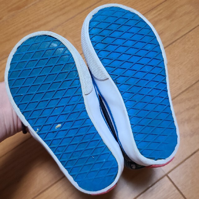 VANS(ヴァンズ)のVANS　バンズ　スリッポン　靴　14センチ　ディズニー　モンスターズインク キッズ/ベビー/マタニティのベビー靴/シューズ(~14cm)(スリッポン)の商品写真