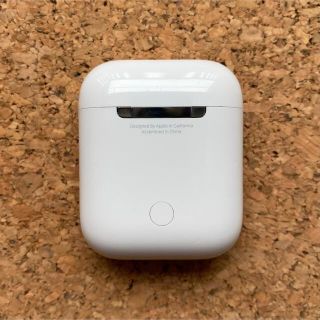 アップル(Apple)のエアーポッツ　AirPods エアーポッズ　充電ケース　充電機　充電　純正　正規(ヘッドフォン/イヤフォン)