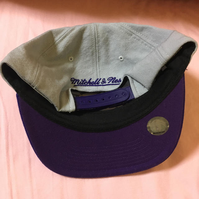 NEW ERA(ニューエラー)のLA購入 ニューエラ LAKERS レイカーズ 美品 レディースの帽子(キャップ)の商品写真