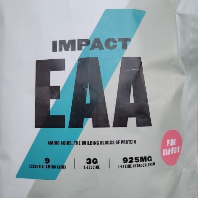 マイプロテイン　Impact　EAA　ピンクグレープフルーツ味　500g　新品 スポーツ/アウトドアのトレーニング/エクササイズ(トレーニング用品)の商品写真