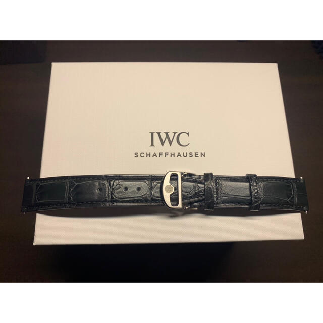 IWC(インターナショナルウォッチカンパニー)の新品未使用IWCポルトギーゼDバックル付きアリゲーター(ワニ革)ベルトストラップ メンズの時計(レザーベルト)の商品写真