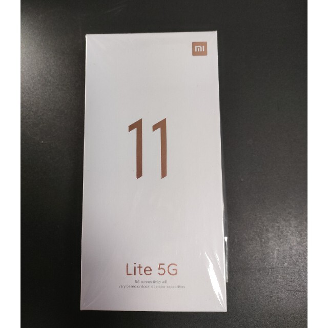 Xiaomi　mi 11 lite 5g　ブラック 美品 おまけ付き スマホ/家電/カメラのスマートフォン/携帯電話(スマートフォン本体)の商品写真