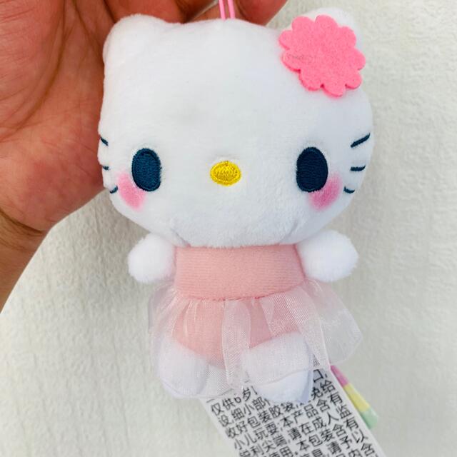 キティーマスコットぬいぐるみストラップ エンタメ/ホビーのおもちゃ/ぬいぐるみ(ぬいぐるみ)の商品写真