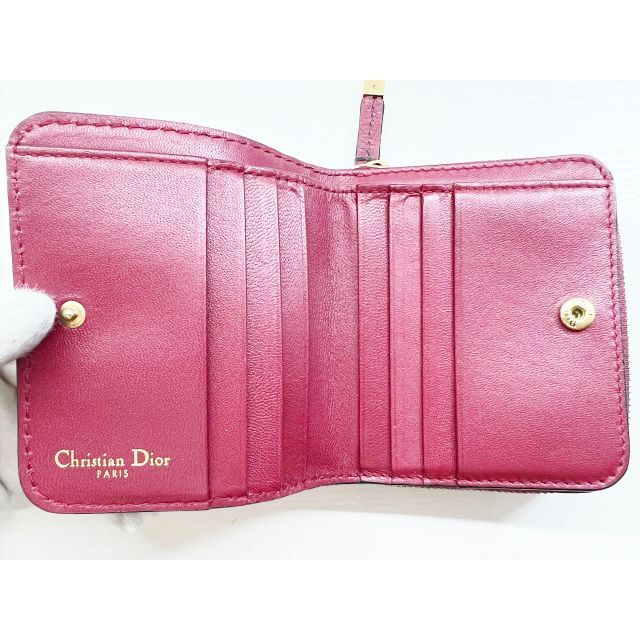 Dior(ディオール)の美品 ディオール CD ビー 蜂 二つ折り財布 コンパクトウォレット レッド レディースのファッション小物(財布)の商品写真