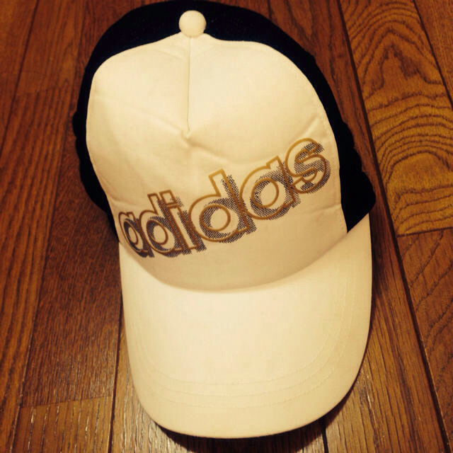 adidas(アディダス)のアディダス☻キャップ レディースの帽子(キャップ)の商品写真