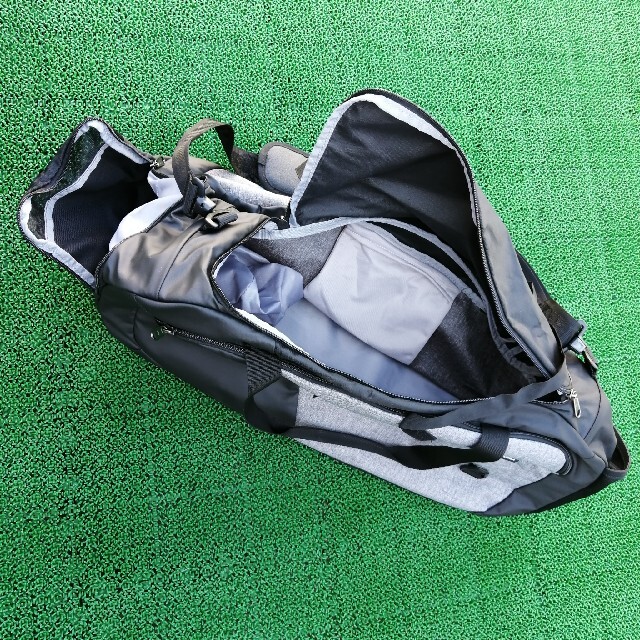 UNDER ARMOURアンディナイアブル4.0 ダッフル 58L