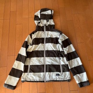 ヘリーハンセン(HELLY HANSEN)のヘリーハンセン☆ボーダージップアップパーカ☆ウーマンM☆ウインドブレーカー(ナイロンジャケット)