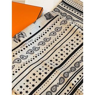 Hermes - 新品未使用エルメス カシシル バンダナ ナチュラル 140の通販