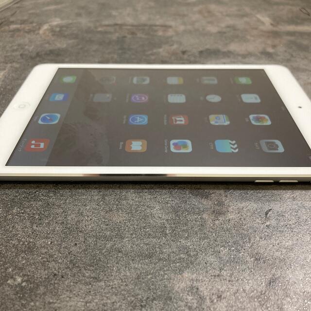 04954T  iPad mini2 32GB S docomo 品 4