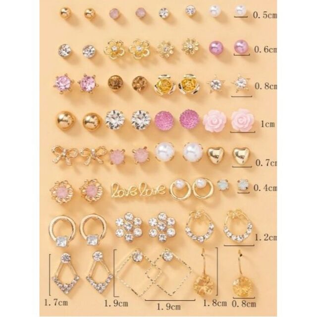 30セット　ジルコン　花　ハート　真珠ピアス レディースのアクセサリー(ピアス)の商品写真