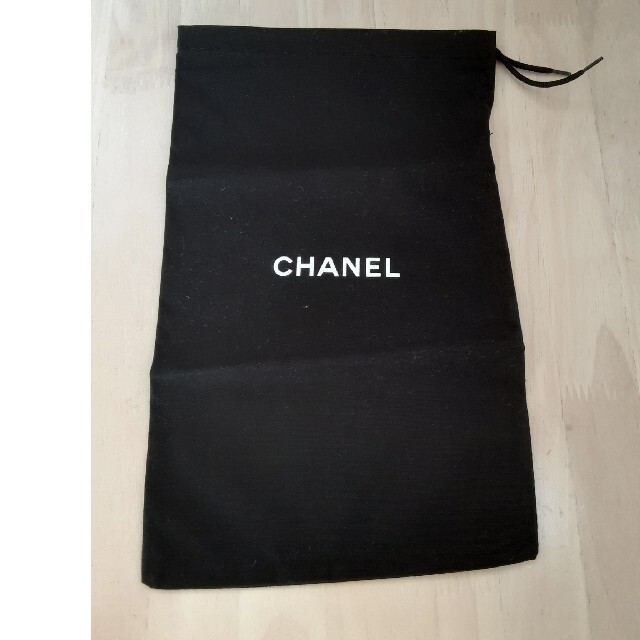 CHANEL(シャネル)のCHANEL レディースのバッグ(ショルダーバッグ)の商品写真