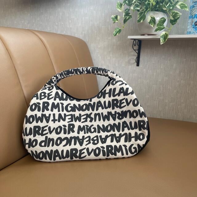 ハンドメイド ニューム口金バッグ 2