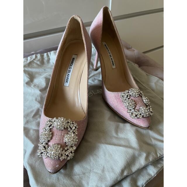 MANOLO BLAHNIK(マノロブラニク)のマノロブラニク🌸ハンギシピンク　ラメ　グリッター　35 レディースの靴/シューズ(ハイヒール/パンプス)の商品写真