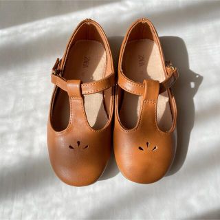 ザラキッズ(ZARA KIDS)のZARA KIDZ バックルつきバレリーナシューズ  (ローファー)