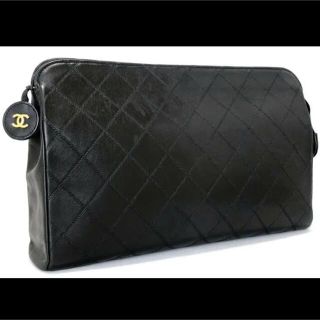 CHANEL - シャネル クラッチバッグ 黒 レザー マトラッセ