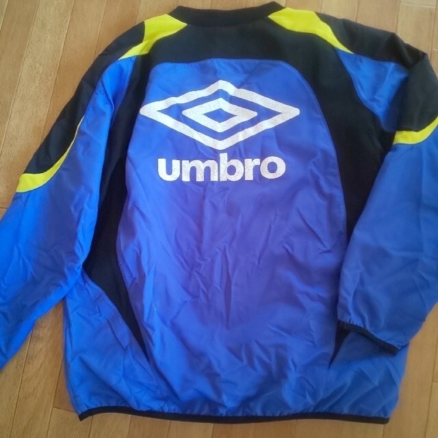 UMBRO(アンブロ)のUMBRO ビステ 上下 サッカー キッズ/ベビー/マタニティのキッズ服男の子用(90cm~)(その他)の商品写真