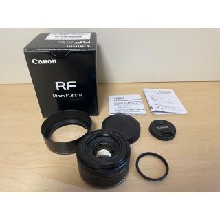 キヤノン(Canon)のcannon RF 50mm F1.8STM 単焦点レンズ＋レンズフード　最安値(レンズ(単焦点))