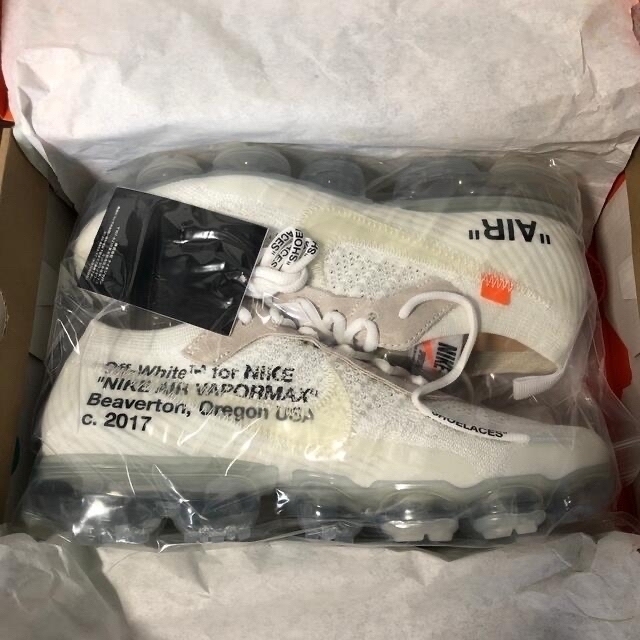 OFF-WHITE × NIKE AIR VAPORMAX WHITE