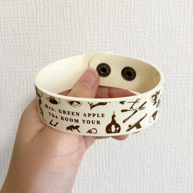 Mrs. GREEN APPLE ラバーバンドの通販 by にこ's shop|ラクマ